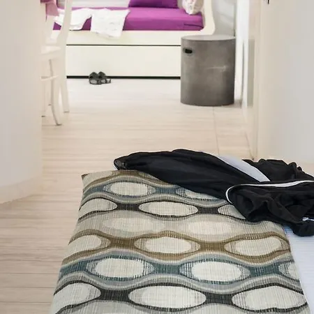 Thomais * Naxos City