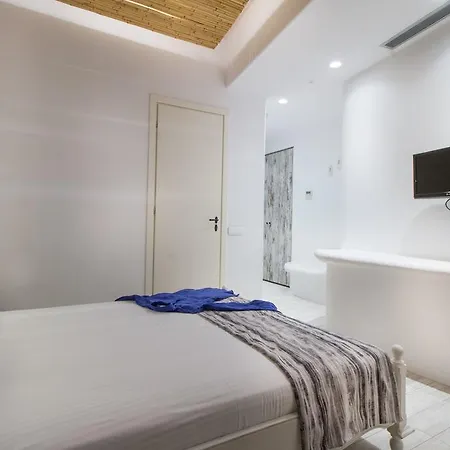 Thomais Apartment Naxos City