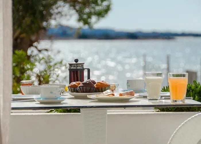 Апартаменты Thomais Studios Naxos City