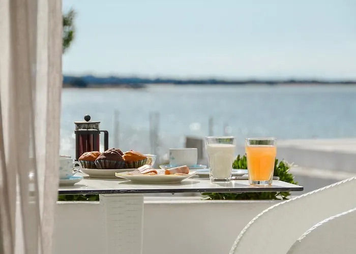 Thomais Studios * Naxos City