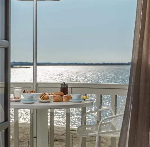 Thomais Studios * Naxos City